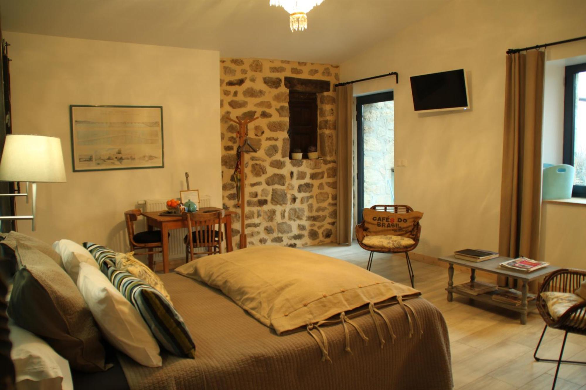 La Demeure Des Maitres Bed & Breakfast Chirols Dış mekan fotoğraf